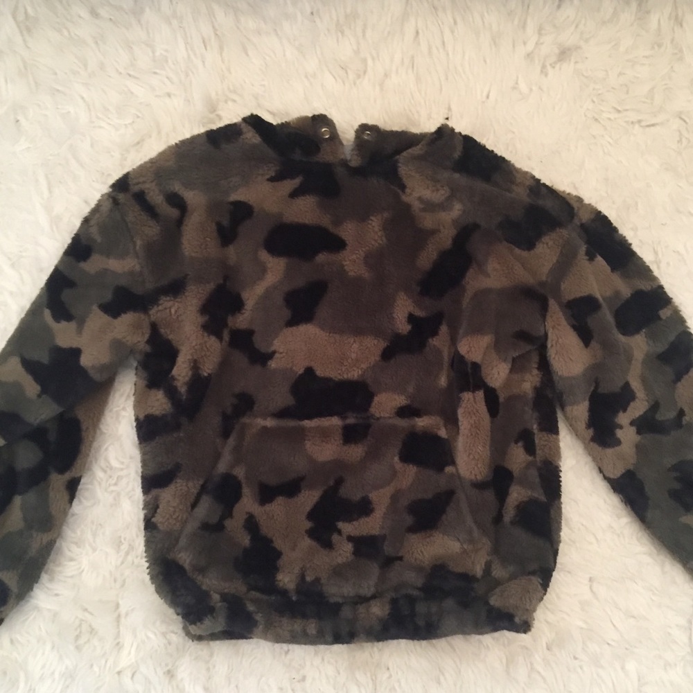 Fur camo hoodie